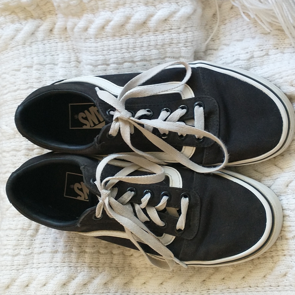 Women's Vans shoes